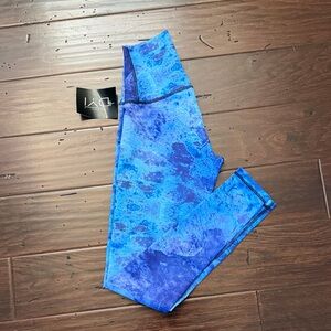 DYI Blue Patterned Leggings